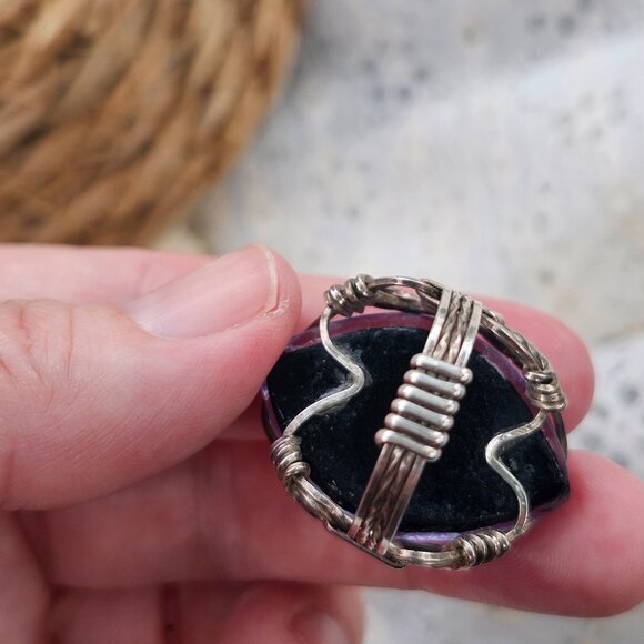 Vintage Cobalt Blue Heay Blown Glass Wire Wrapped Handmade Ring - Picture 6 of 10